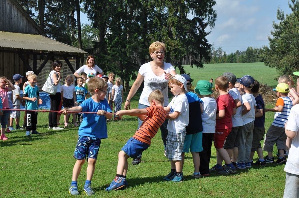 Pażęce. Dzień Rodziny z upominkami i na wesoło