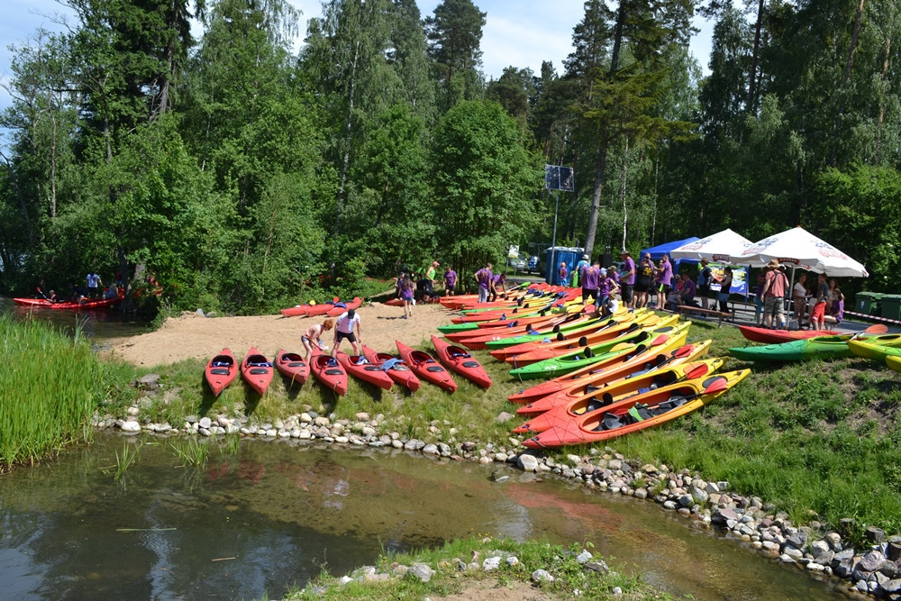 Hydroaktywni 2016. Kajakarze ścigali się na Jez. Węgorzyno i rzece Słupi