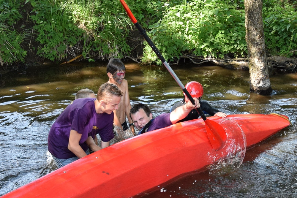 Hydroaktywni 2016. Kajakarze ścigali się na Jez. Węgorzyno i rzece Słupi