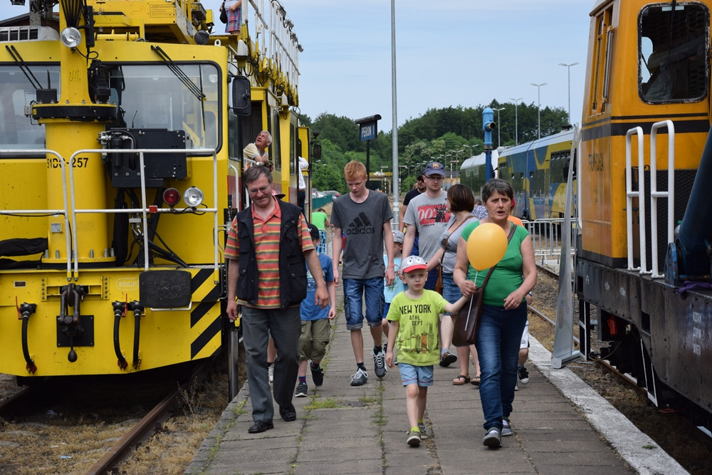 Kartuzy. Kolejowy Dzień Dziecka: lokomotywy, drezyny i dużo zabawy