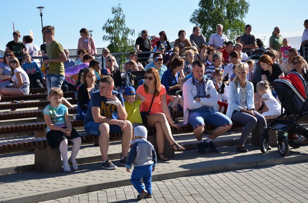 Stężyca. Zabawa dla najmłodszych i emocjonujący konkurs na Małą Miss Lata 2016