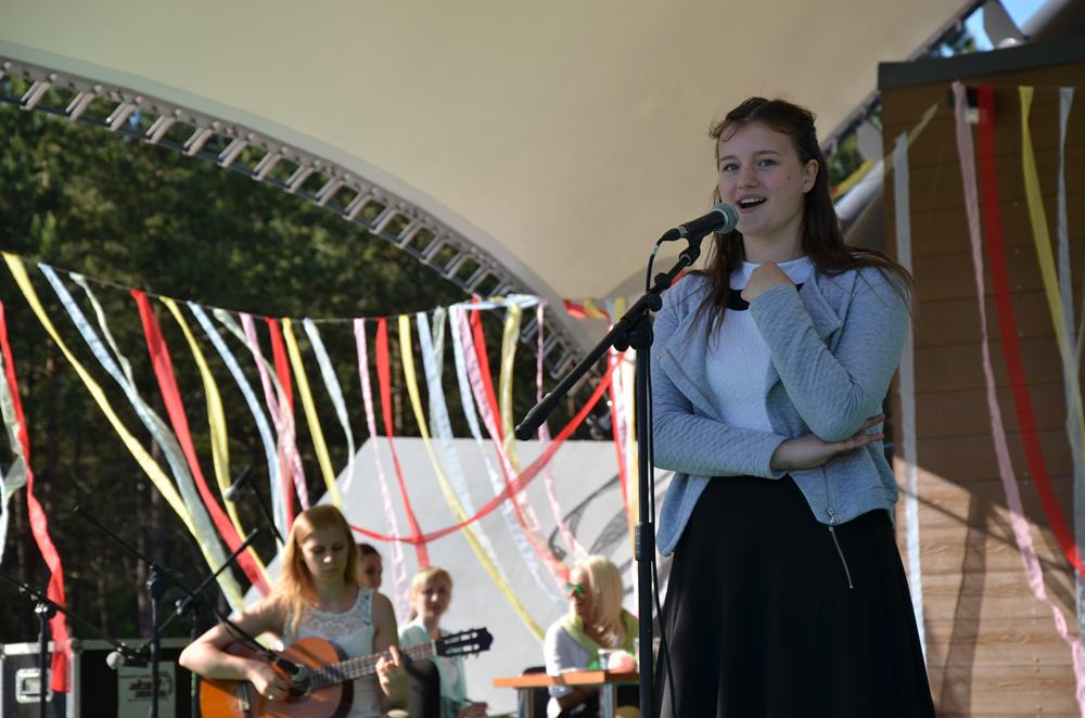 Stężyca. Zabawa dla najmłodszych i emocjonujący konkurs na Małą Miss Lata 2016