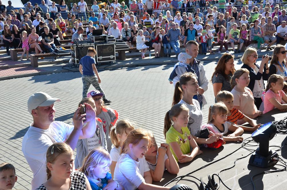 Stężyca. Zabawa dla najmłodszych i emocjonujący konkurs na Małą Miss Lata 2016