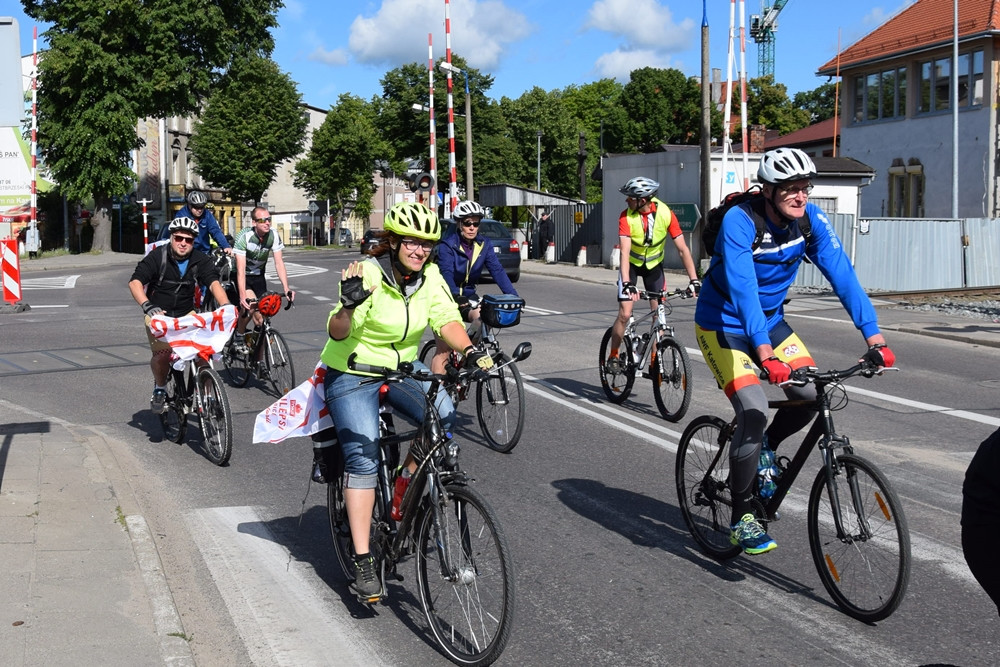 Rowerzyści z Kartuz, Żukowa i Banina dołączyli do Wielkiego Przejazdu Rowerowego
