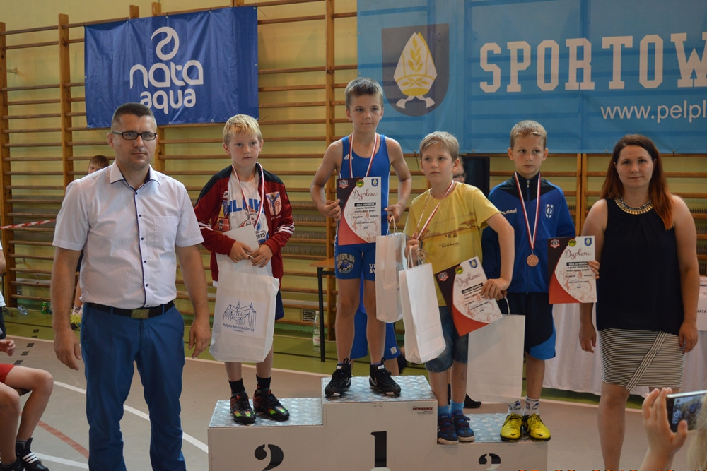 Zapasy. Siedem medali w Pelplinie dla najmłodszych zawodników Cartusii