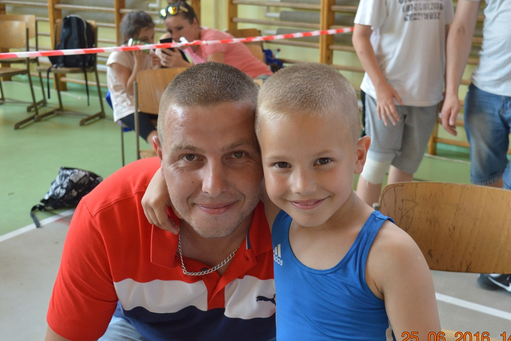 Zapasy. Siedem medali w Pelplinie dla najmłodszych zawodników Cartusii