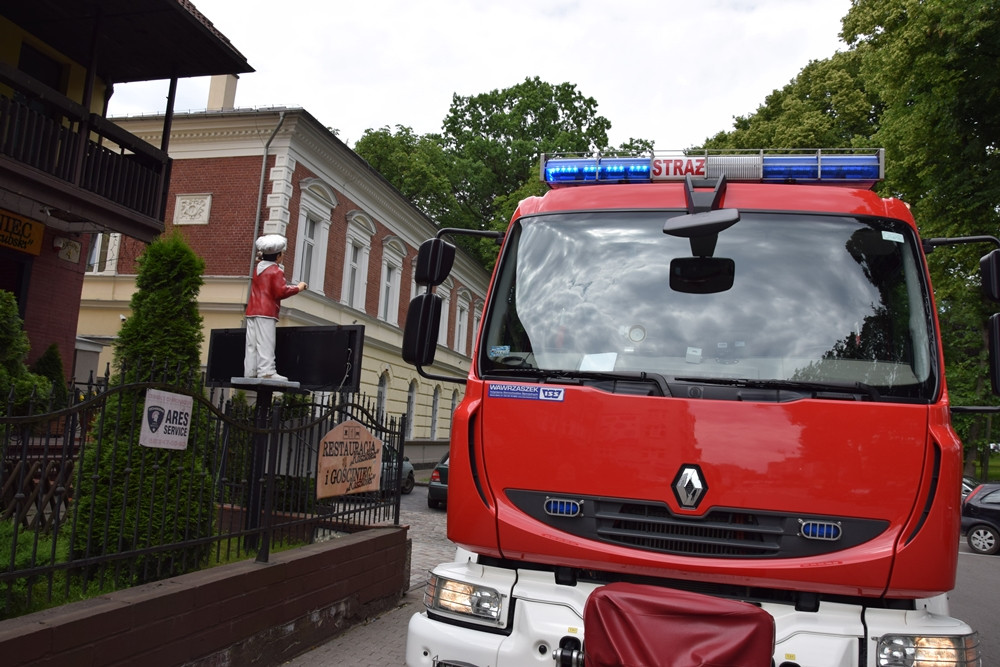 Kartuzy. Niebezpieczna przesyłka na poczcie. Poszkodowany pracownik