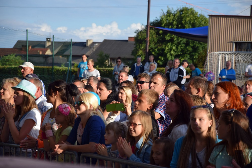 Przodkowo. Roztańczony piknik rodzinny w rytmie disco polo