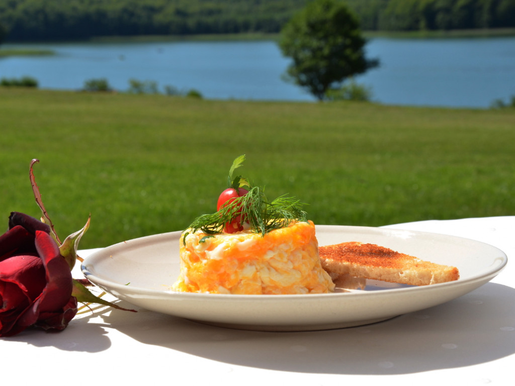 Wybierz się na pyszny obiad do Restauracji Lakeside!