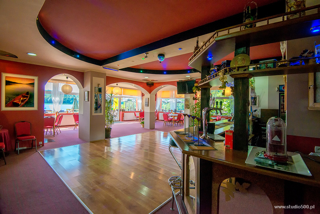 Wybierz się na pyszny obiad do Restauracji Lakeside!