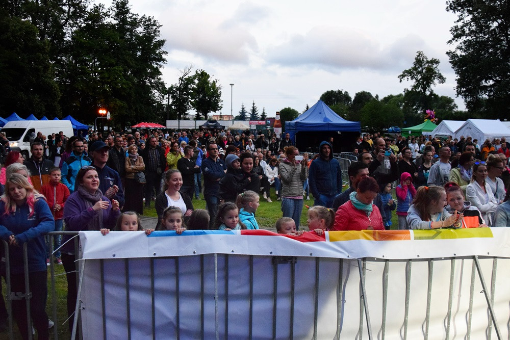Kartuzy. Dni Powiatu Kartuskiego. Wystąpili Ania Dąbrowska i Jan Konop Big Band