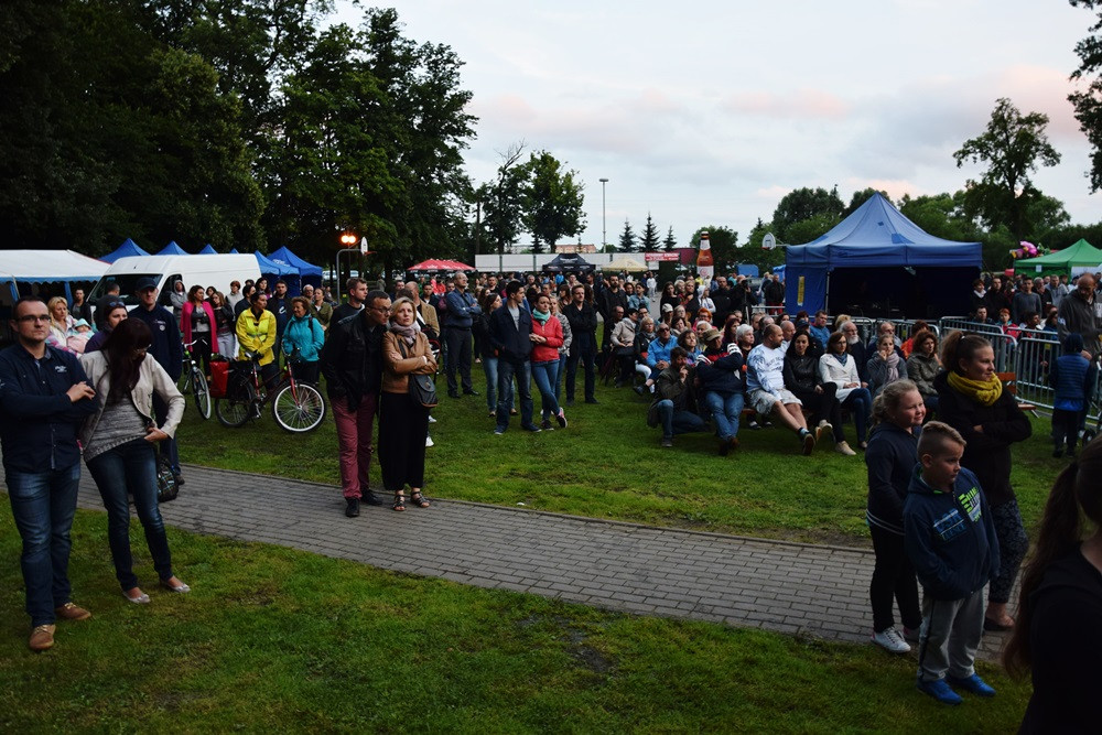 Kartuzy. Dni Powiatu Kartuskiego. Wystąpili Ania Dąbrowska i Jan Konop Big Band
