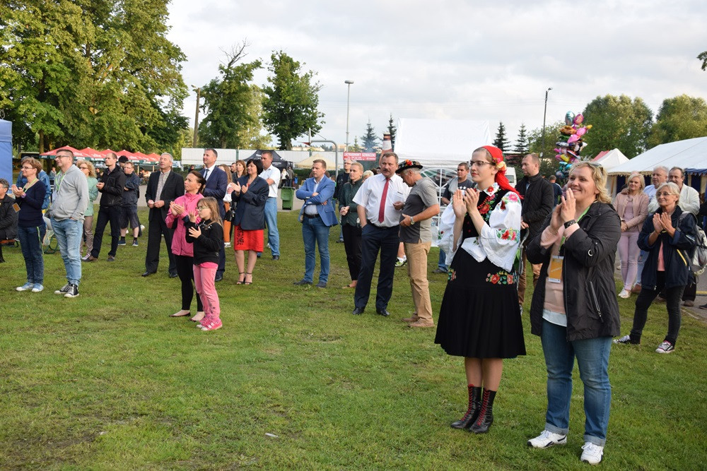 Kartuzy. Dni Powiatu Kartuskiego. Wystąpili Ania Dąbrowska i Jan Konop Big Band
