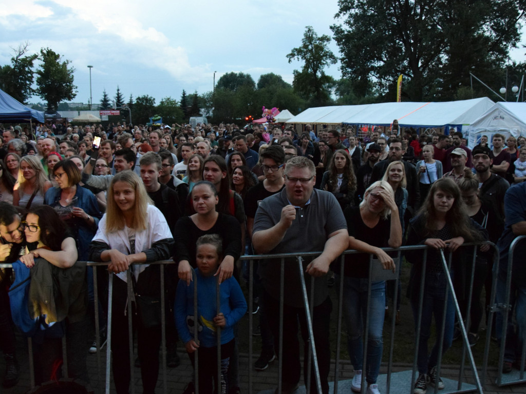 Kartuzy. Dni Powiatu Kartuskiego. Energetyczny Organek i rewelacyjne Lao Che