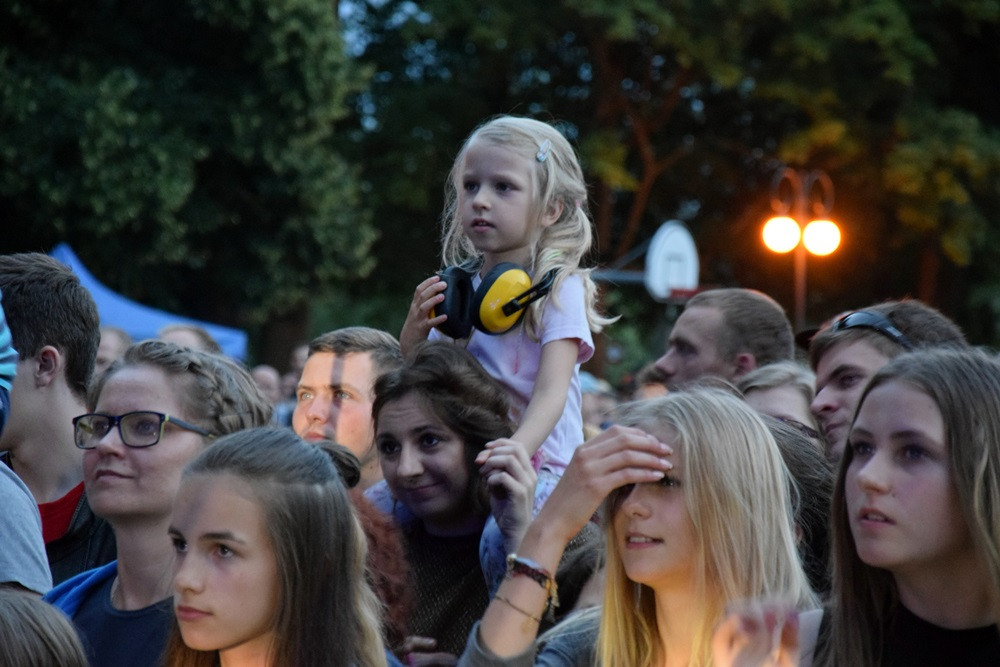 Kartuzy. Dni Powiatu Kartuskiego. Energetyczny Organek i rewelacyjne Lao Che