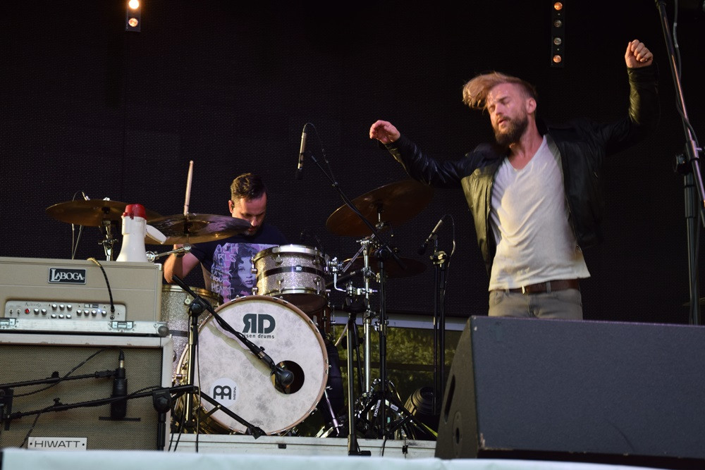 Kartuzy. Dni Powiatu Kartuskiego. Energetyczny Organek i rewelacyjne Lao Che