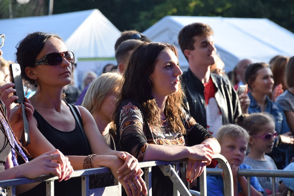 Kartuzy. Dni Powiatu Kartuskiego. Energetyczny Organek i rewelacyjne Lao Che