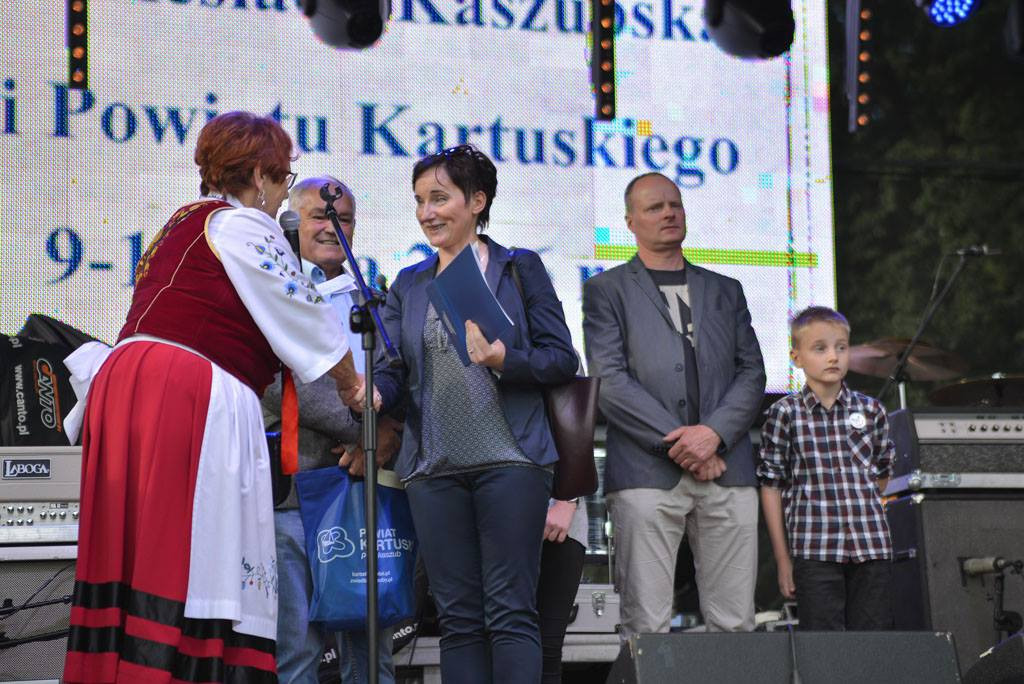 Powiat. Rodziny wielodzietne uhonorowane nagrodą 