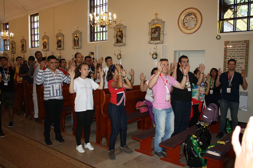 Kolejni uczestnicy ŚDM na Kaszubach. Młodzież gościła w Sianowie