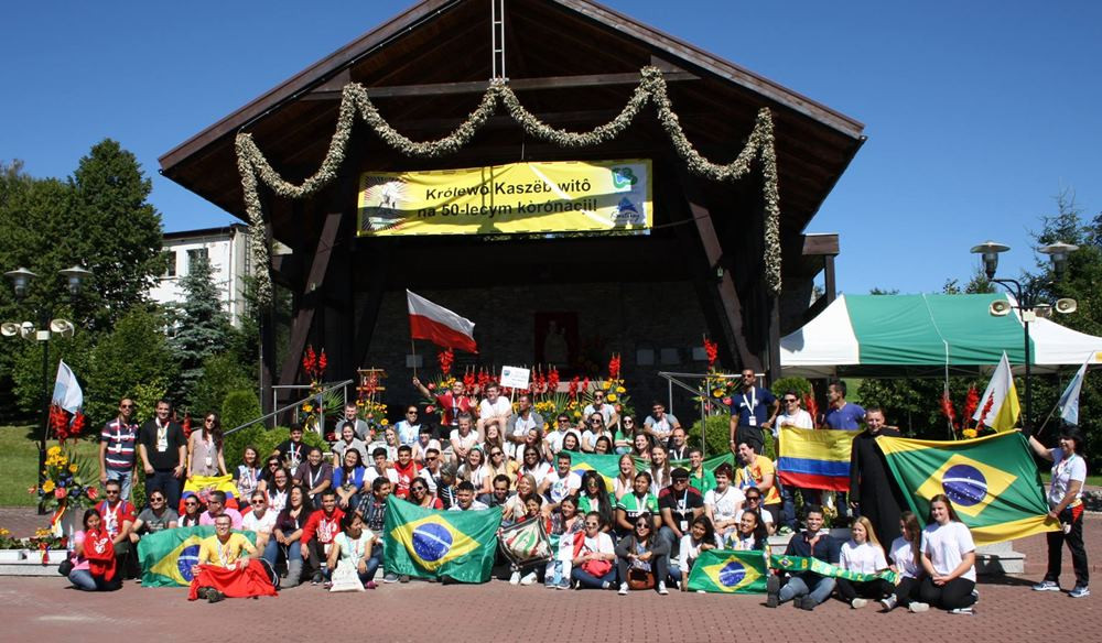 Kolejni uczestnicy ŚDM na Kaszubach. Młodzież gościła w Sianowie