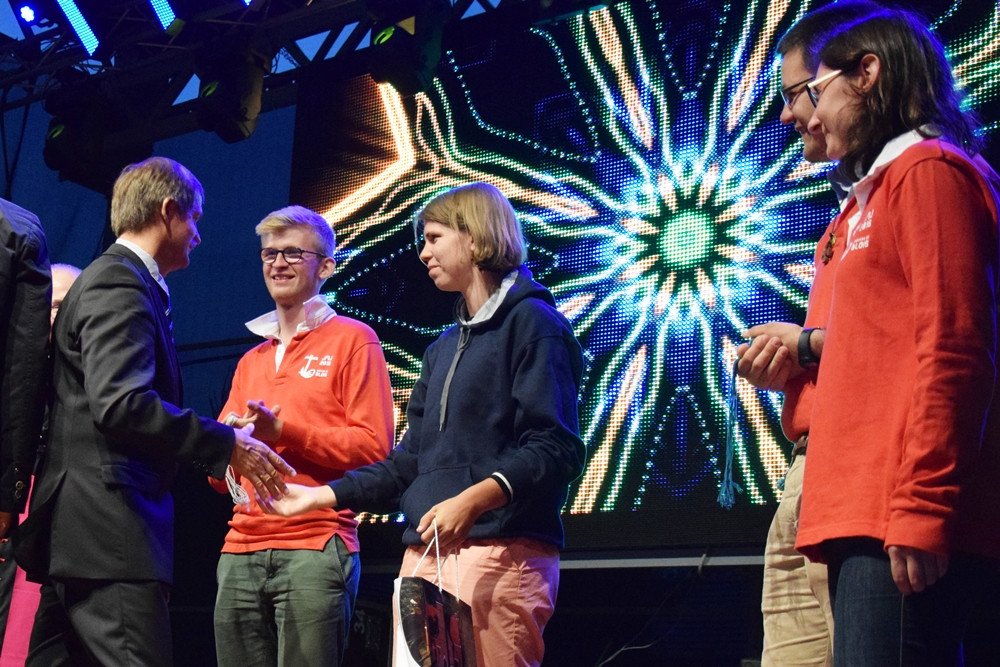 Kartuzy. Pożegnano młodych pielgrzymów z Francji. Dziś wyruszyli na Światowe Dni Młodzieży