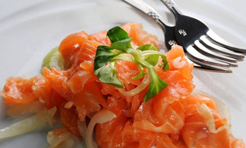 Tuchom. Ryby w różnych smakach w smażalni Rybakówka