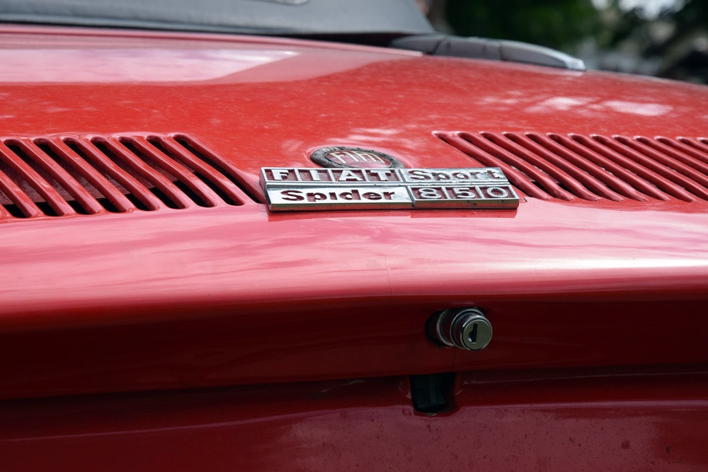 Kartuzy. Perełki motoryzacji lśniły w Parku Solidarności