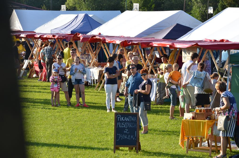 Chmielno. Nowy rekord w jednoczesnym zażywaniu tabaki