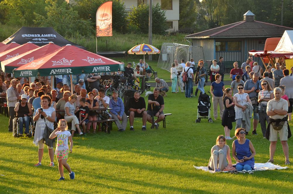 Chmielno. Nowy rekord w jednoczesnym zażywaniu tabaki