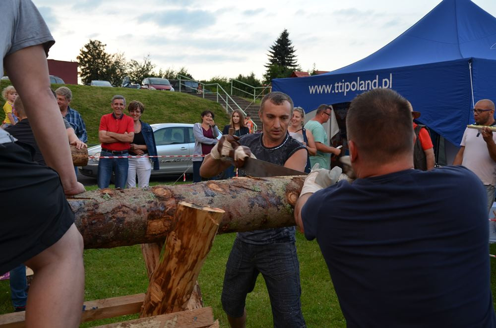 Chmielno. Nowy rekord w jednoczesnym zażywaniu tabaki