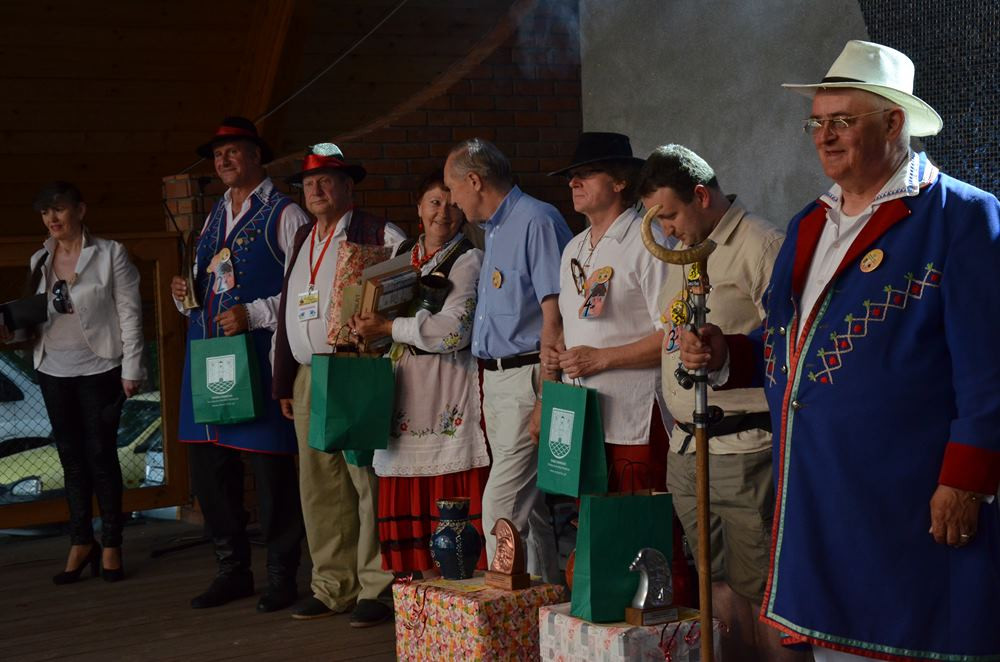Chmielno. Nowy rekord w jednoczesnym zażywaniu tabaki