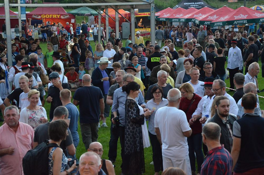Chmielno. Nowy rekord w jednoczesnym zażywaniu tabaki