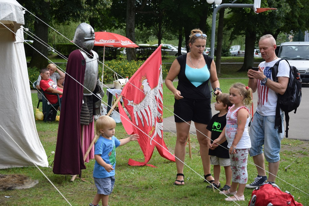 Kartuzy. Festyn Rycerski przyciągnął całe rodziny