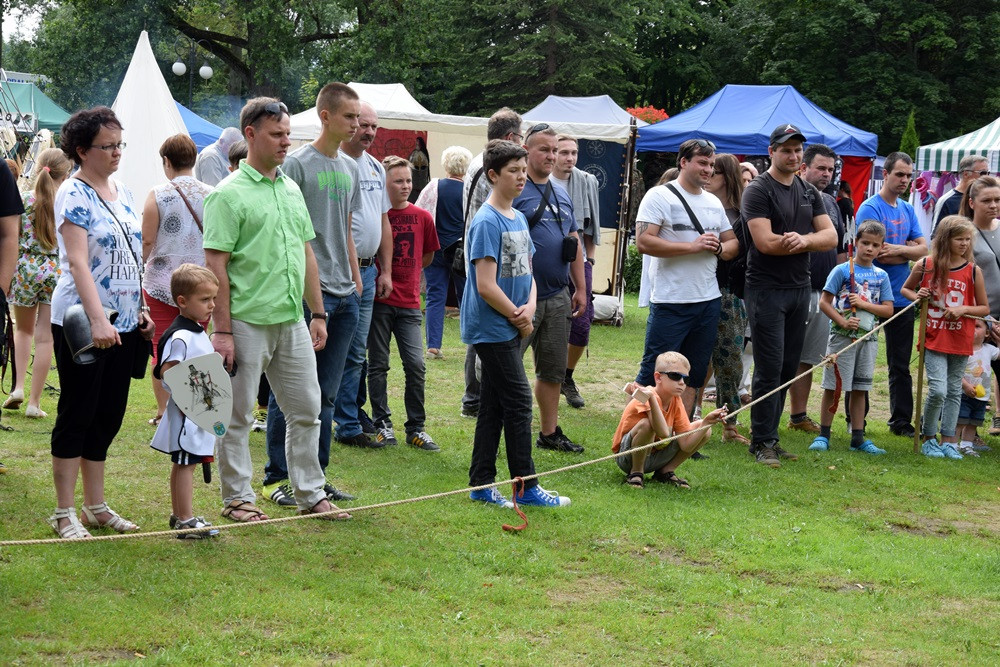Kartuzy. Festyn Rycerski przyciągnął całe rodziny