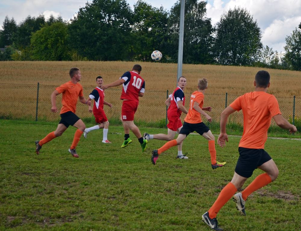 Dziesięć zespołów walczyło o puchar Sołectwa Bącka Huta