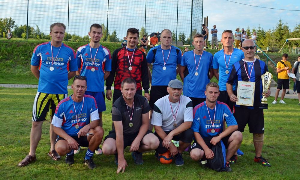 Dziesięć zespołów walczyło o puchar Sołectwa Bącka Huta