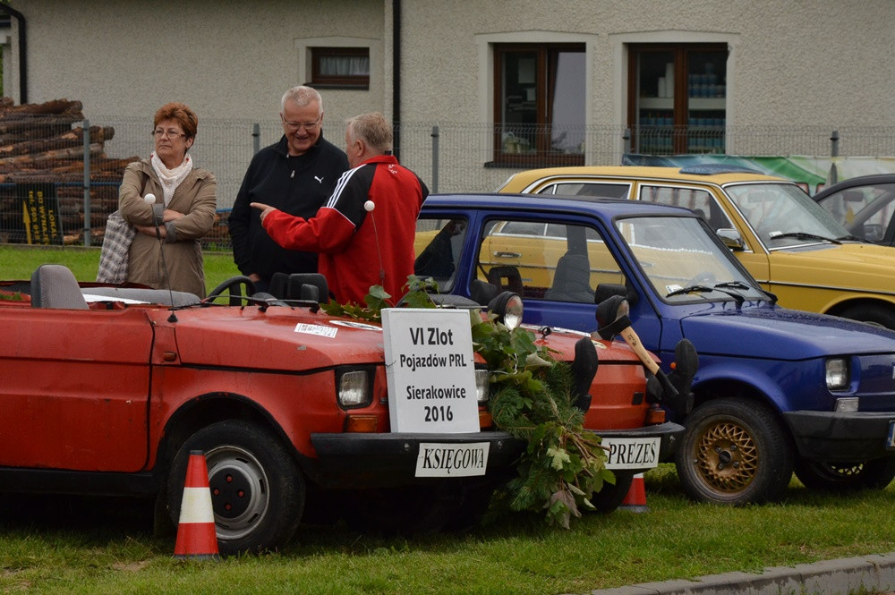 Sierakowicka Noc pod Gwiazdami w strugach deszczu