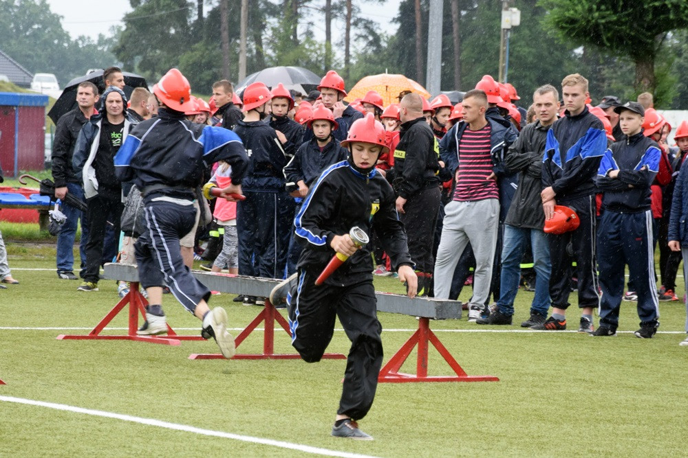 Żukowo. Rywalizacja młodzieżowych drużyn pożarniczych (wyniki)