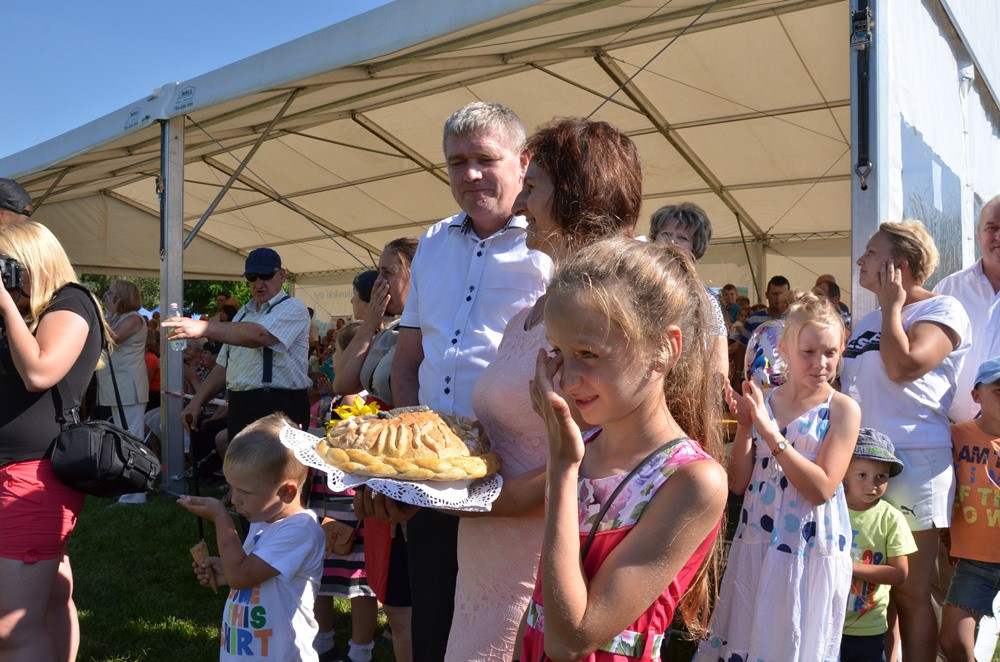 Rolnicy dziękują za plony. Tak było w Borku, Sierakowicach, Kartuzach i Chmielnie