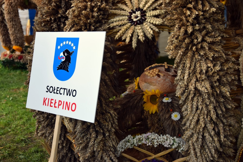 Rolnicy dziękują za plony. Tak było w Borku, Sierakowicach, Kartuzach i Chmielnie