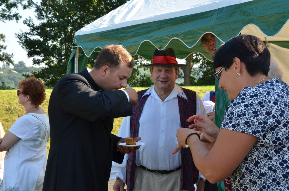 Rolnicy dziękują za plony. Tak było w Borku, Sierakowicach, Kartuzach i Chmielnie
