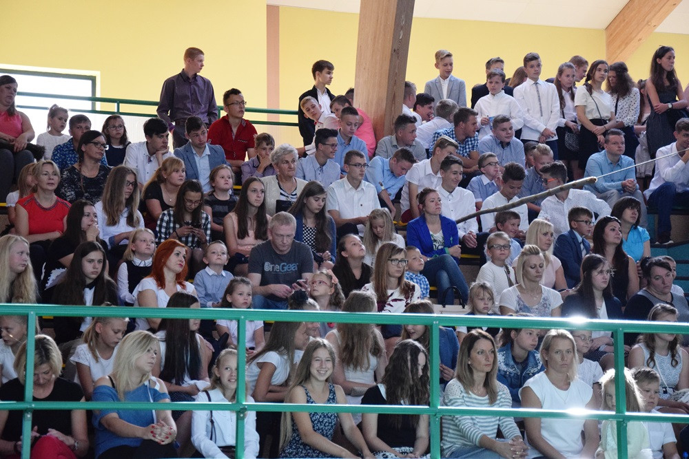 Zabrzmiał pierwszy dzwonek. Jakie zmiany czekają w tym roku szkolnym?