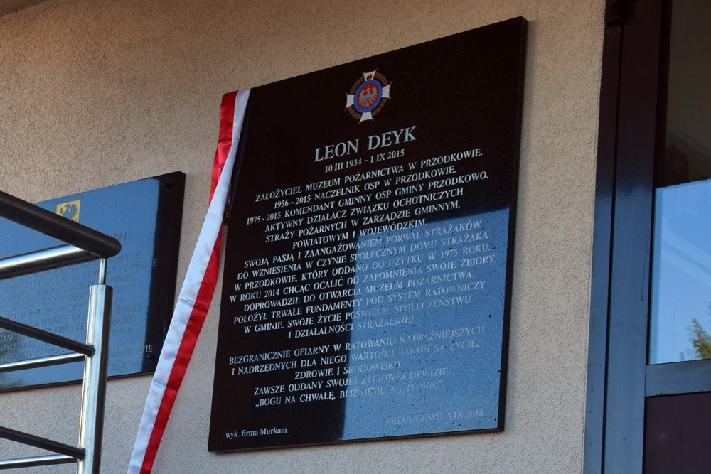 Przodkowo. Muzeum Pożarnictwa zyskało imię Leona Deyka
