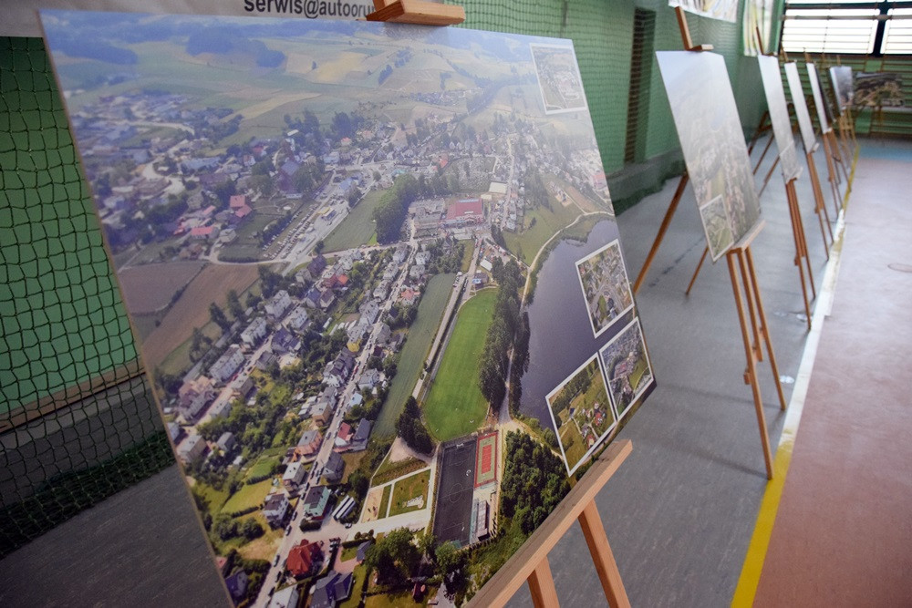 Balonem i samolotem nad Przodkowem. Wyjątkowe zdjęcia Artura Sochy