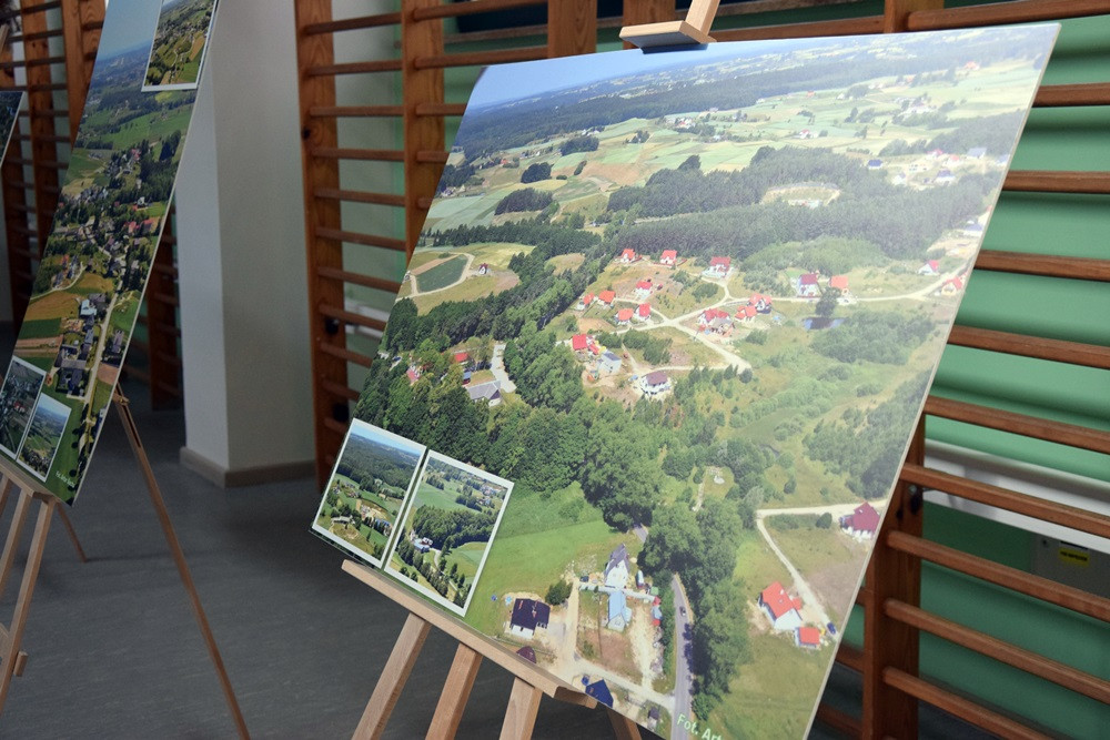 Balonem i samolotem nad Przodkowem. Wyjątkowe zdjęcia Artura Sochy