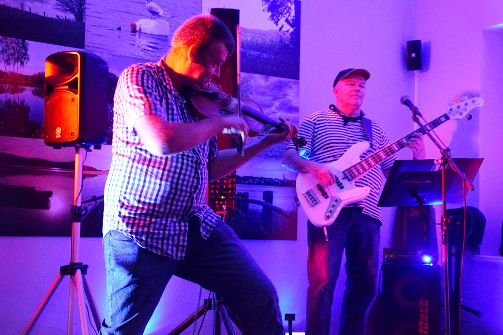 Chmielno. Płomienne widowisko, szanty i fotografie. Pierwszy dzień festiwalu 