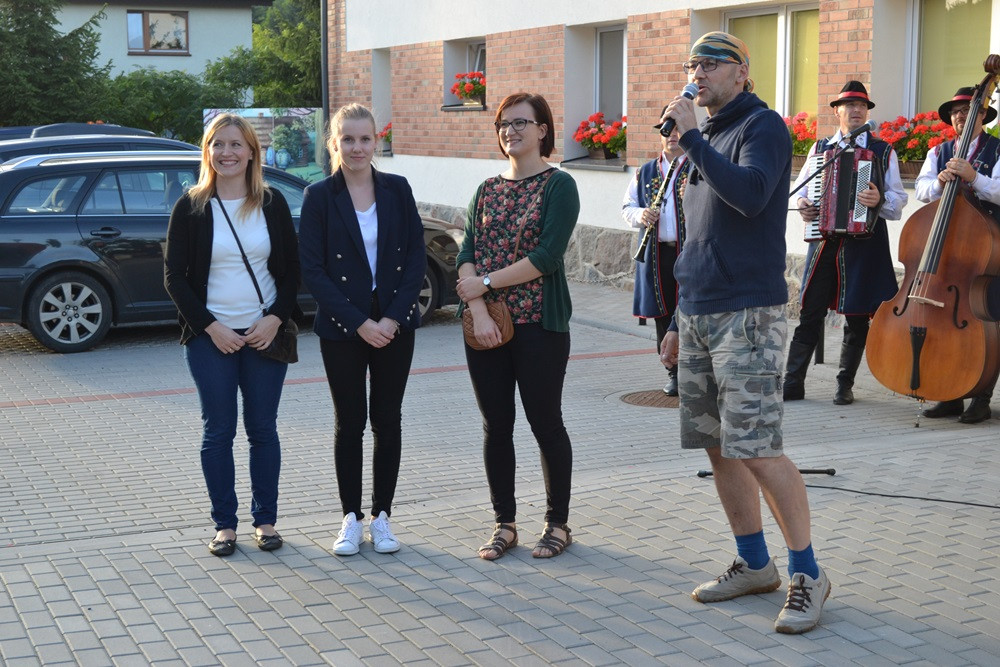Chmielno. Płomienne widowisko, szanty i fotografie. Pierwszy dzień festiwalu 