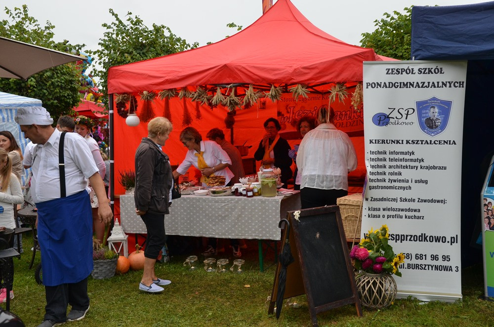 Rolnicy z całego powiatu kartuskiego świętowali w Przodkowie