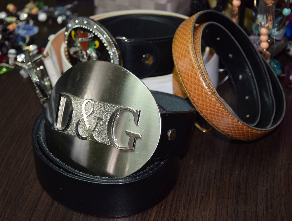 Kartuzy. Odśwież zawartość szafy w Komisie Zebra!