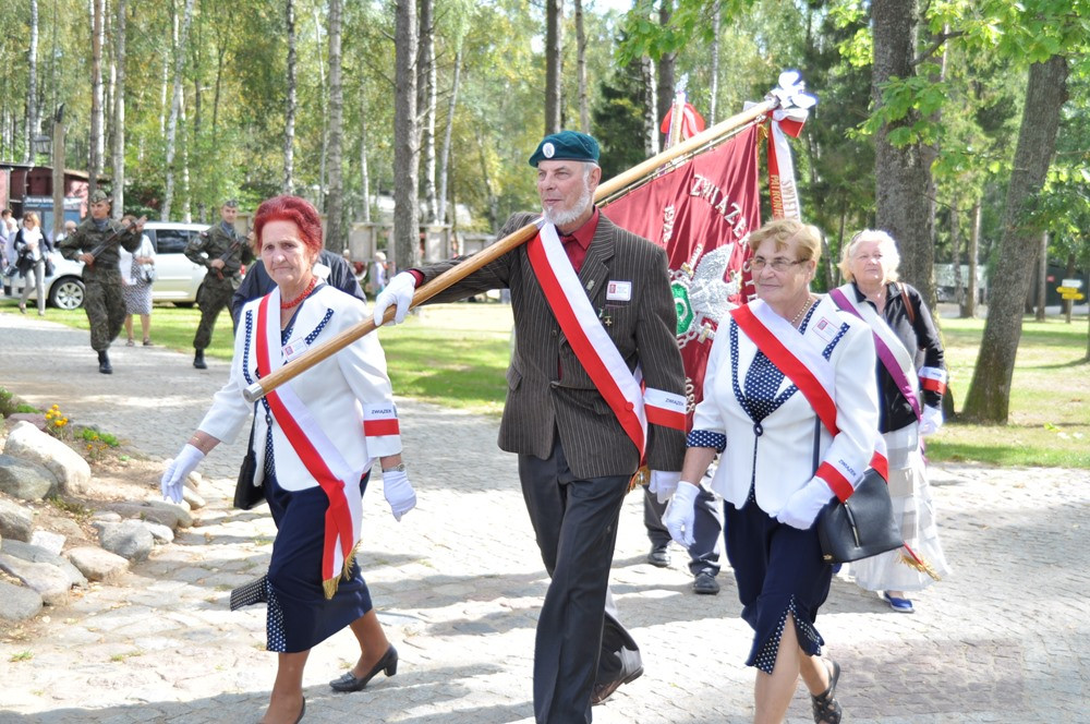 Sybiracy w Szymbarku przypominają o strasznych kartach historii